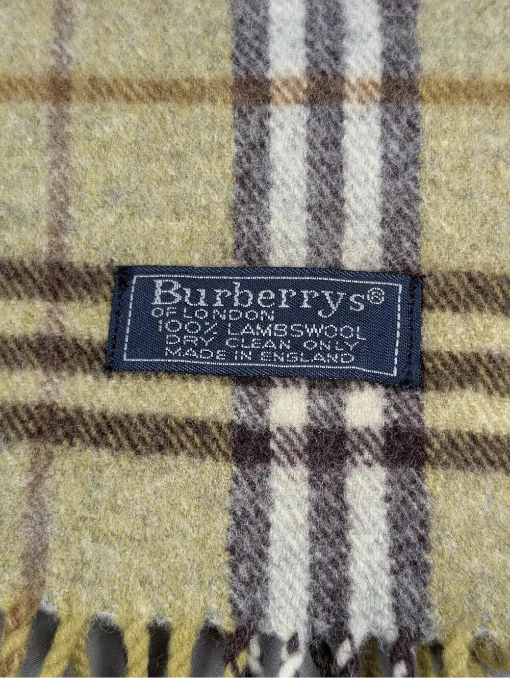 Vintage Burberry of London 100% Lambs Wool Scarf Multicolor Burberrys - Picture 2 of 4